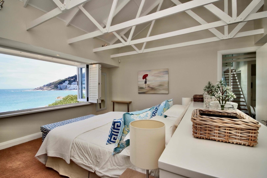 4 Bedroom Property for Sale in Clifton Western Cape